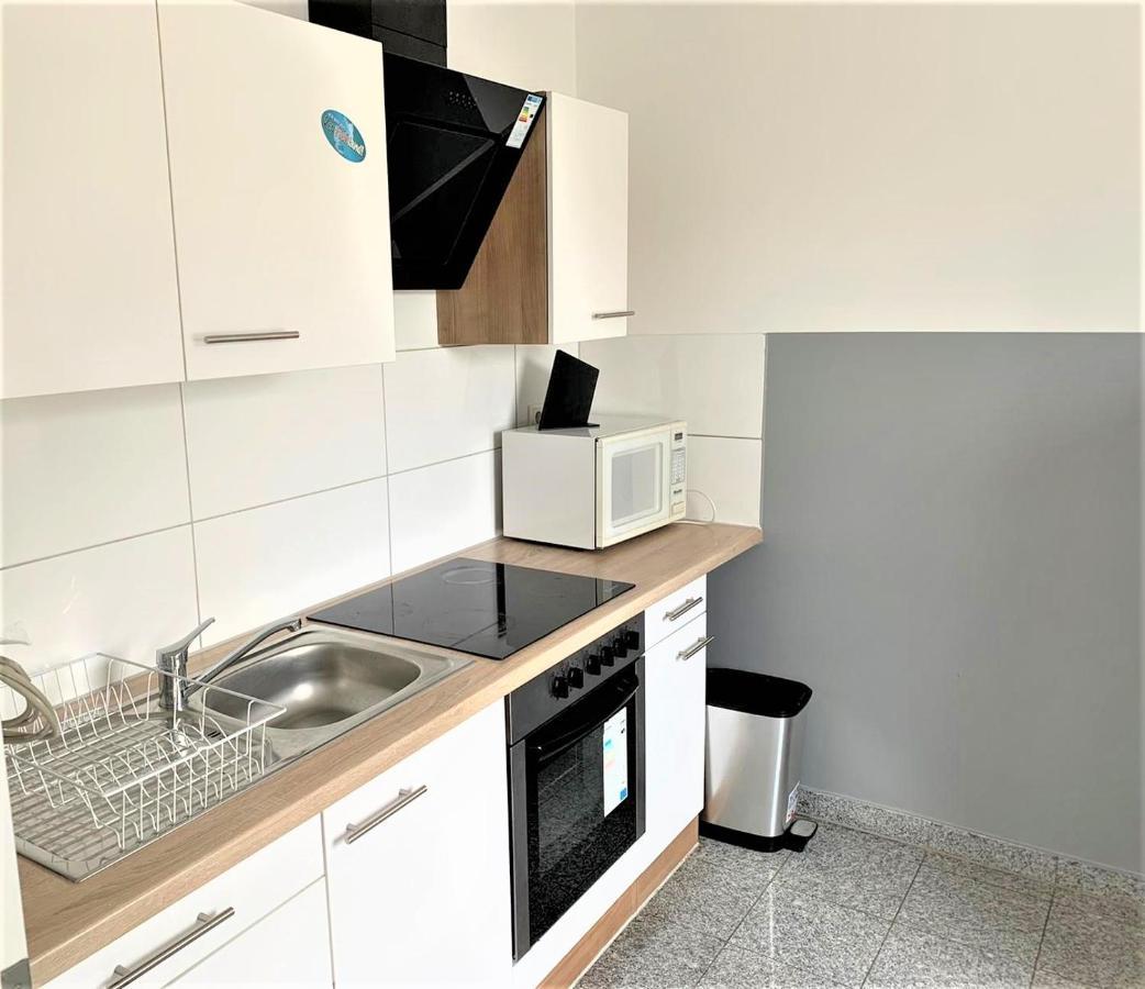 Apartment Voll Moebeliert Mit Balkon Bremen Exterior photo